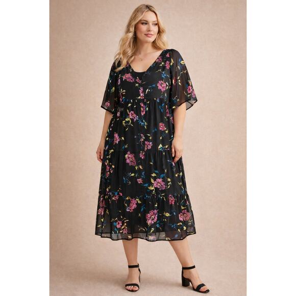 torrid Dresses & Skirts - Torrid Black Floral Midi Dress Sz 4 (4XL) Tiered Chiffon Boho Flutter Sleeve